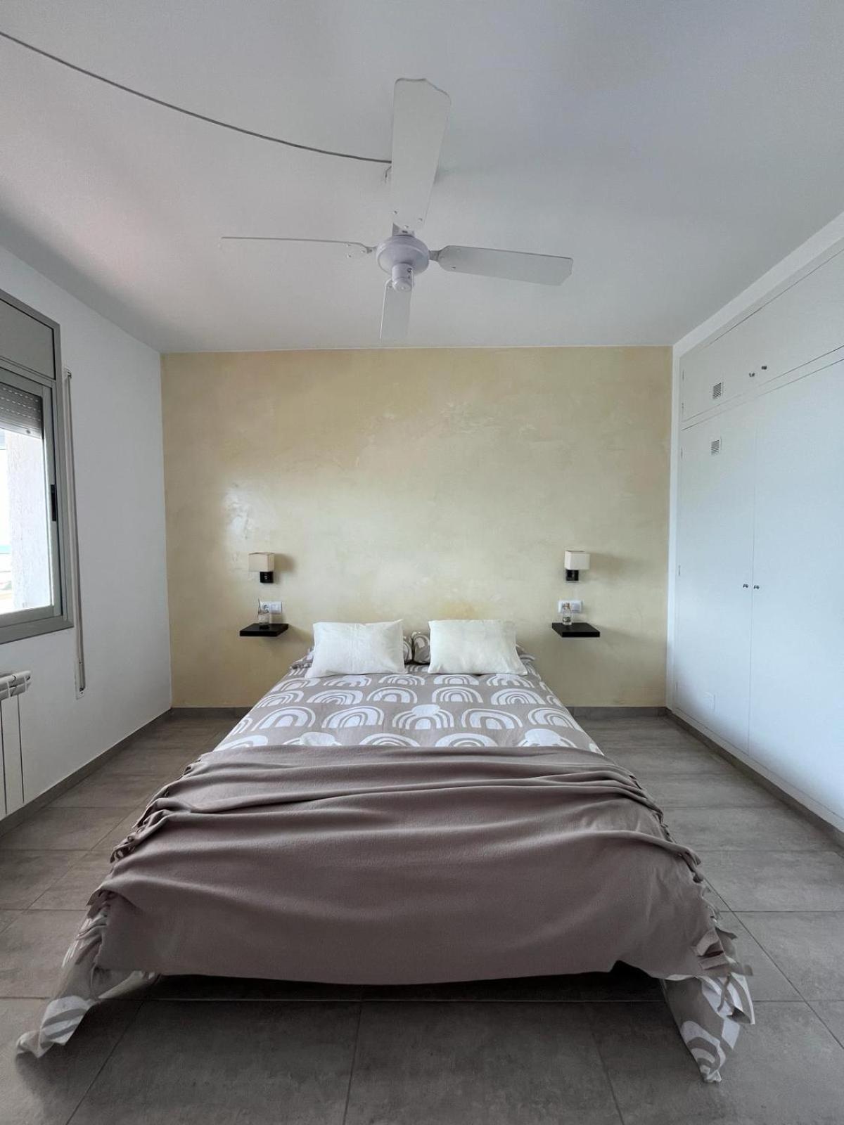 Appartement Casa Tinac à Sant Carlos de la Ràpita Extérieur photo